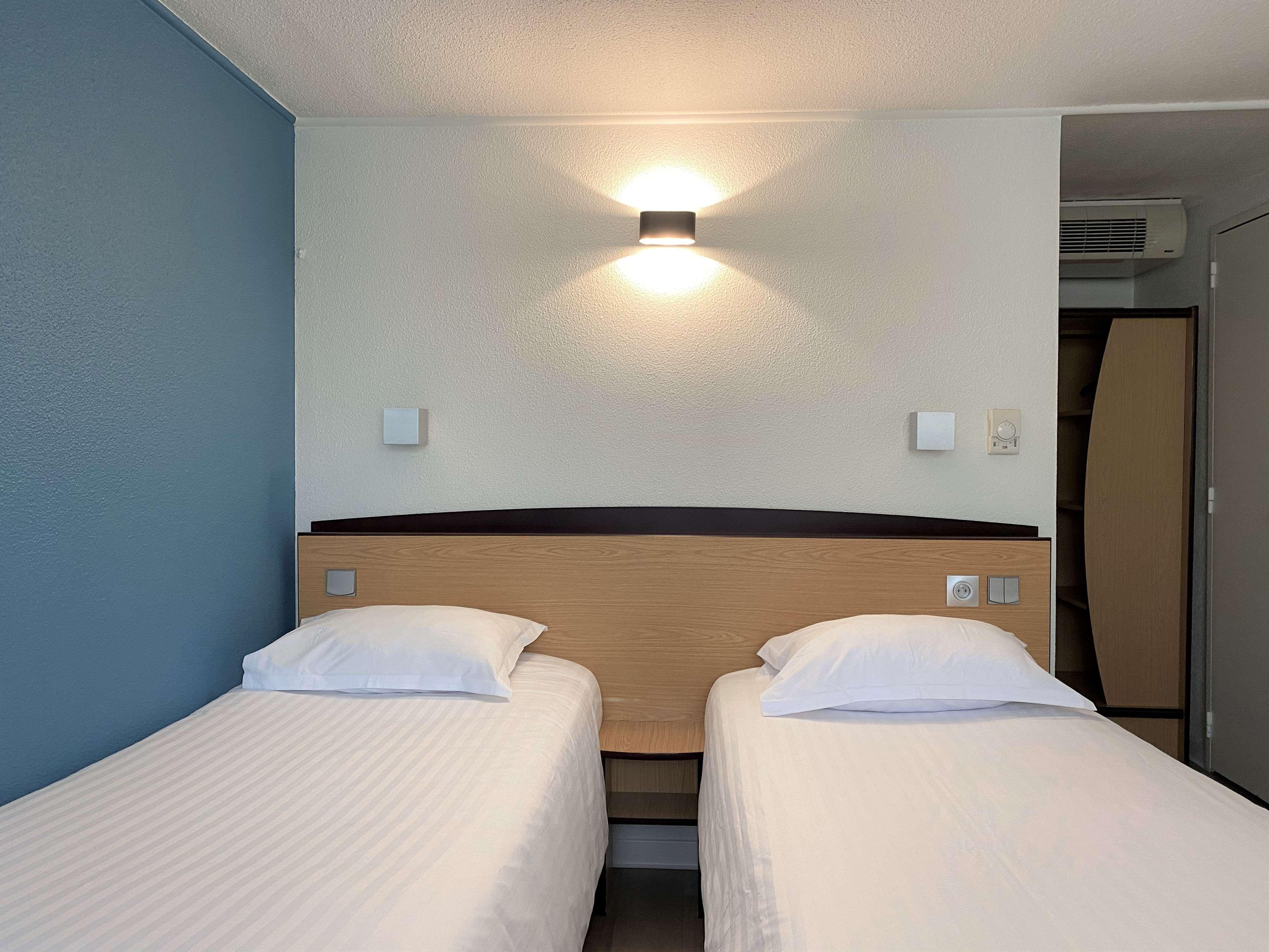 Kyriad Direct Roanne Hotel&Restaurant Buitenkant foto